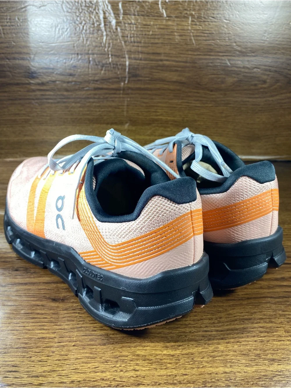 On Cloud Cloudgo women’s shoe size 7.5